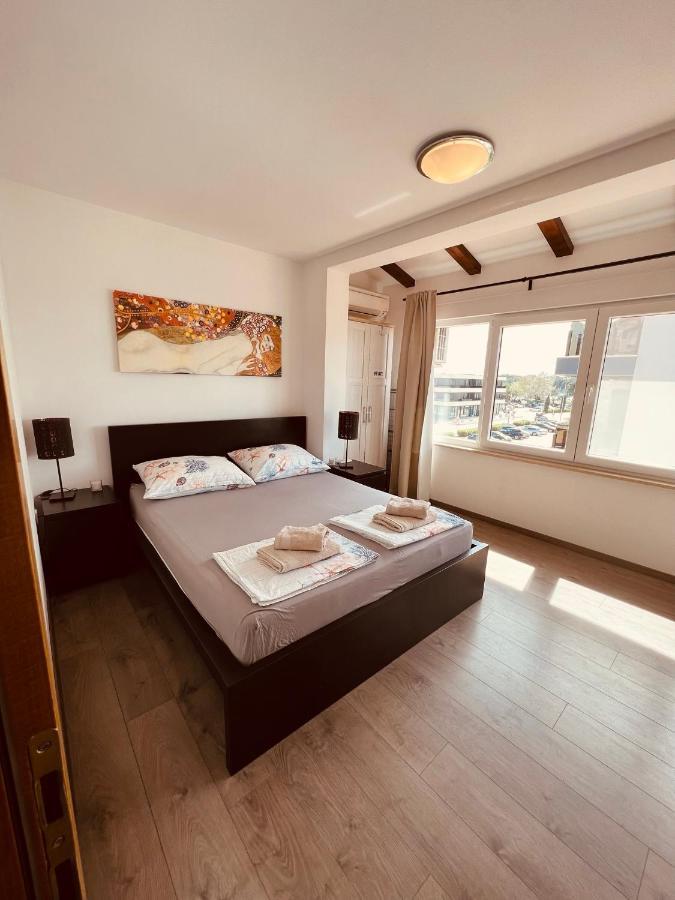 Apartman Bijeca - メドゥリン エクステリア 写真