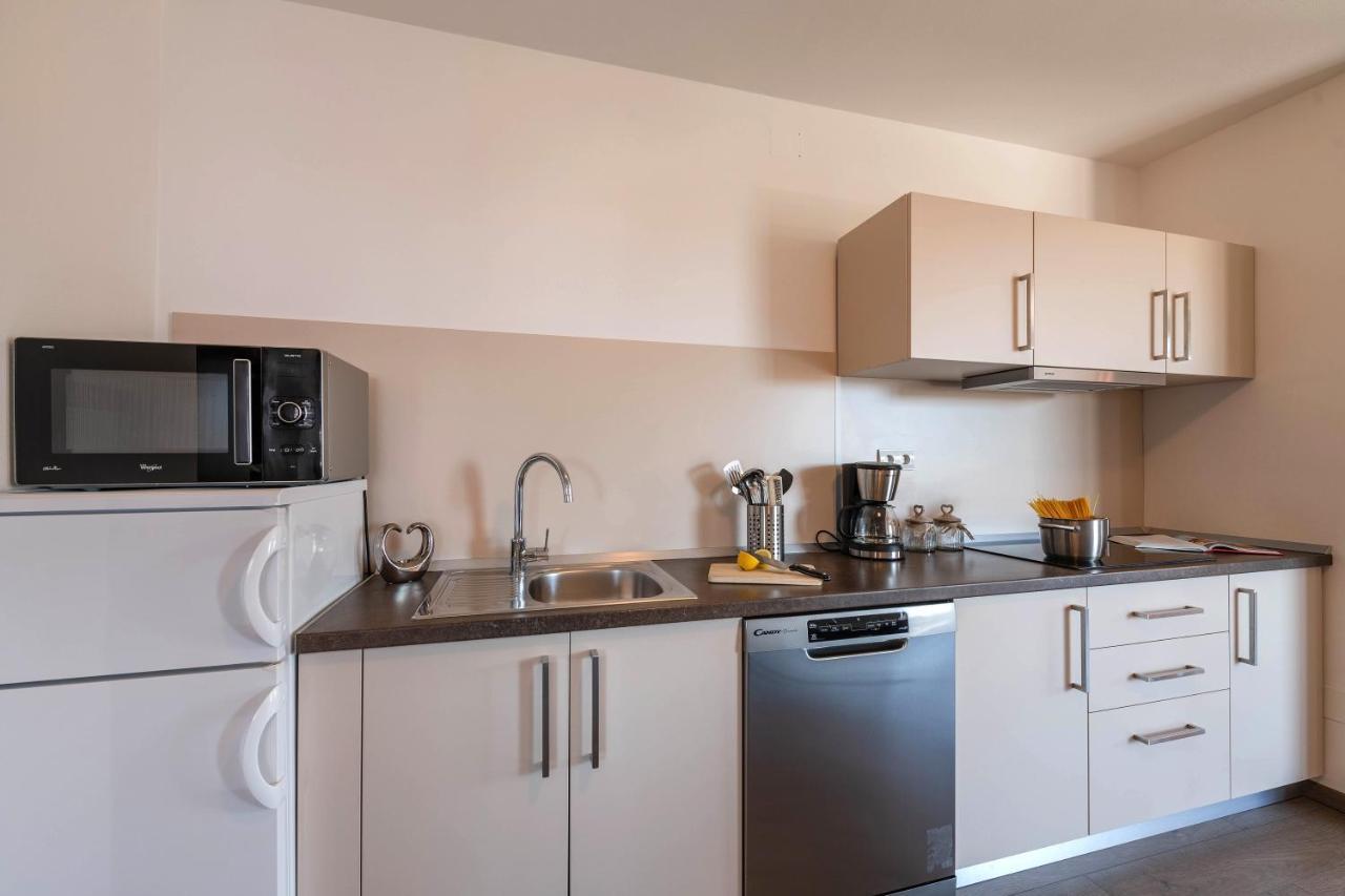 Apartman Bijeca - メドゥリン エクステリア 写真